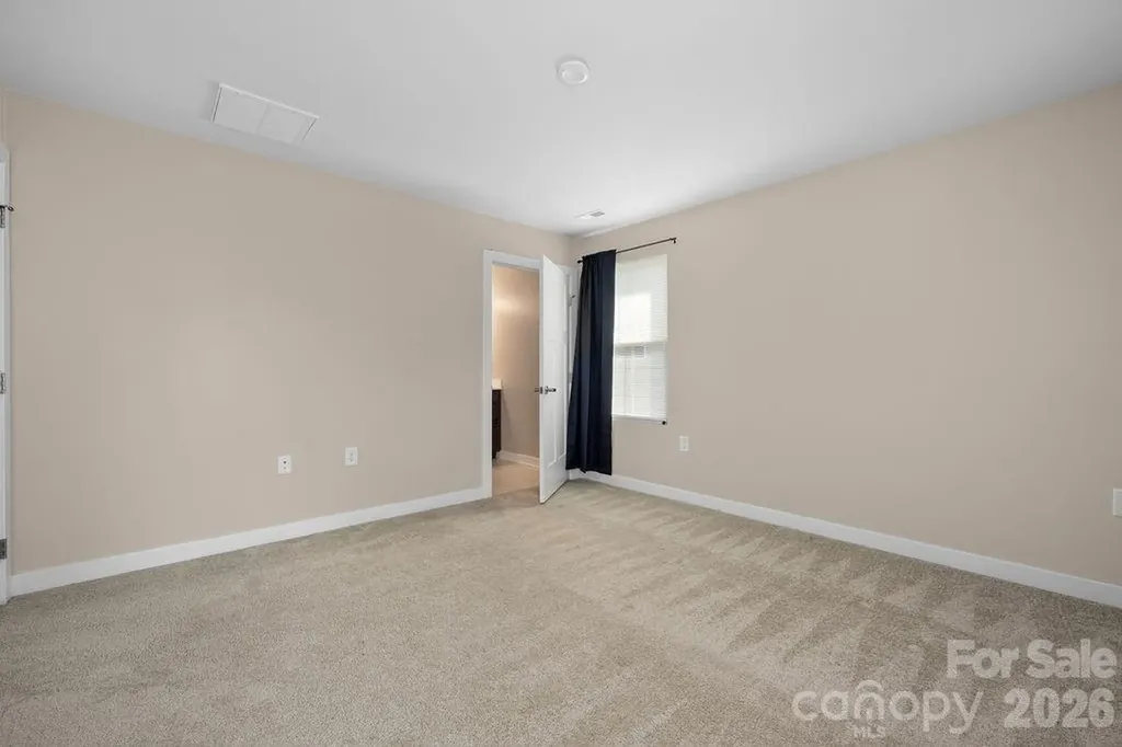 9747 Wardley Drive Charlotte NC 28215