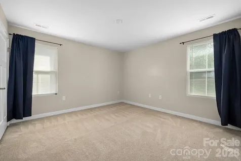 9747 Wardley Drive Charlotte NC 28215