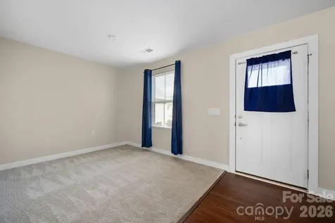 9747 Wardley Drive Charlotte NC 28215