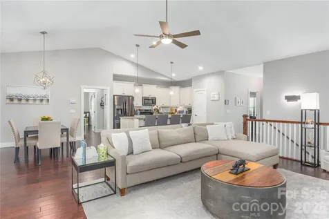 348 Olivet Lane Fletcher NC 28732