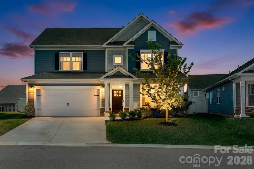 23 Thornberry Road Hendersonville NC 28792
