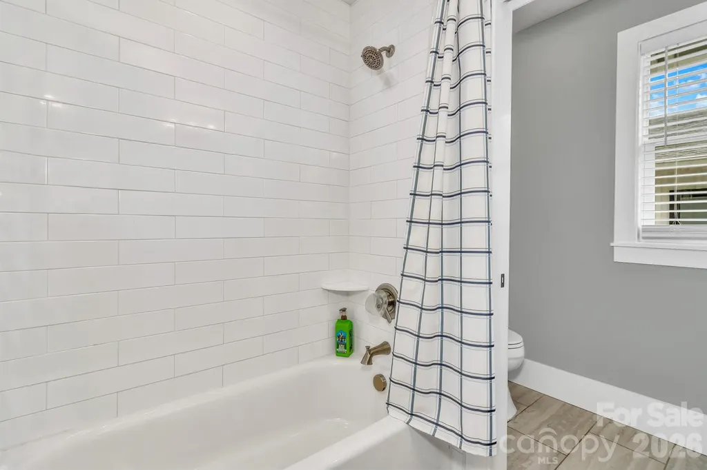 20 Phillip Lane Arden NC 28704