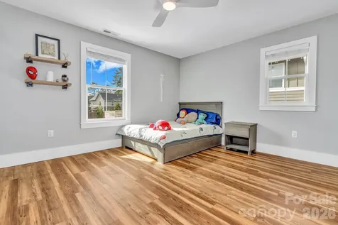 20 Phillip Lane Arden NC 28704