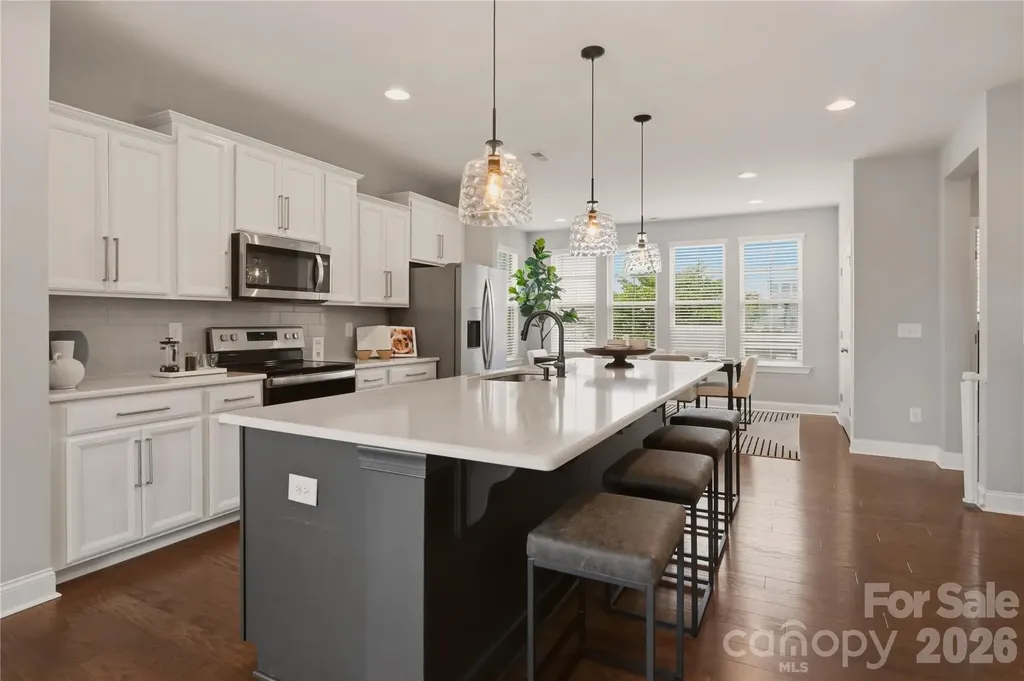 1105 Towns Hill Way Charlotte NC 28209