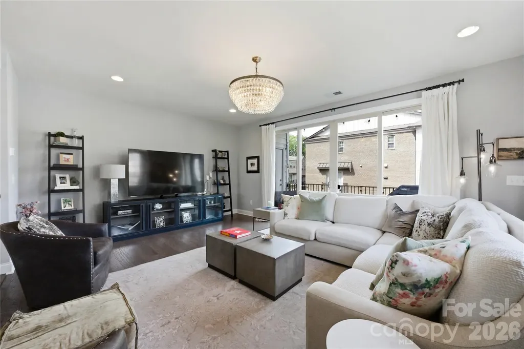 1105 Towns Hill Way Charlotte NC 28209