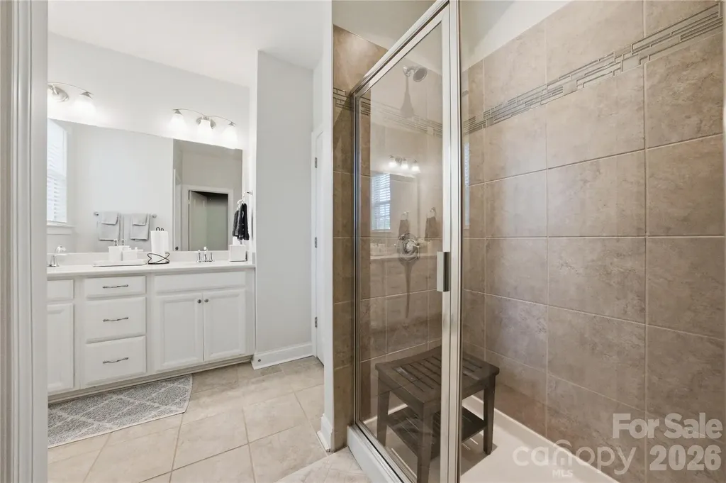 1105 Towns Hill Way Charlotte NC 28209