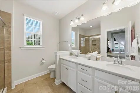 1105 Towns Hill Way Charlotte NC 28209