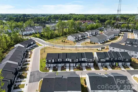 2312 Endeavor Run Charlotte NC 28269