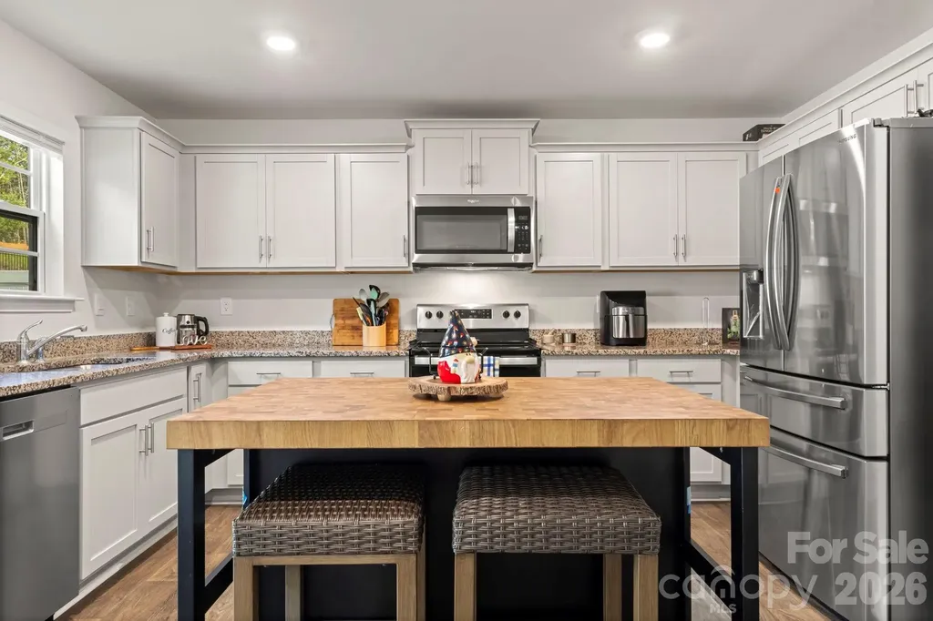 1331 Mifflin Lane Dallas NC 28034