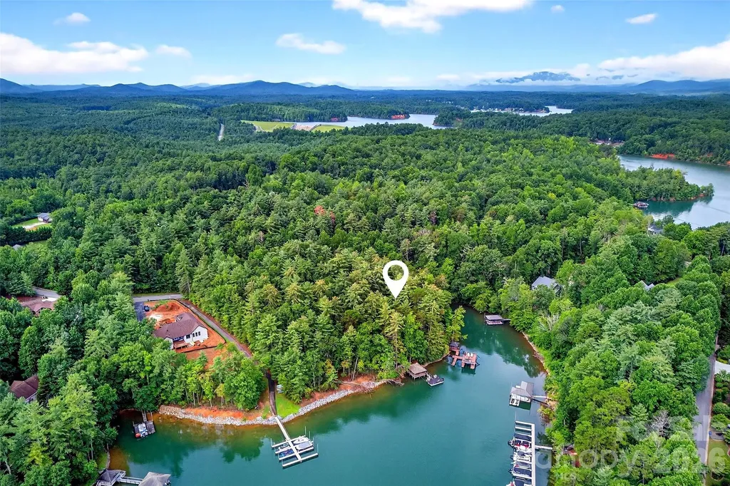 2361 Lake Forest Cove Nebo NC 28761