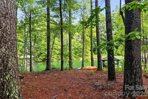 2361 Lake Forest Cove Nebo NC 28761
