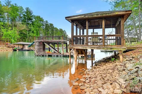 2361 Lake Forest Cove Nebo NC 28761
