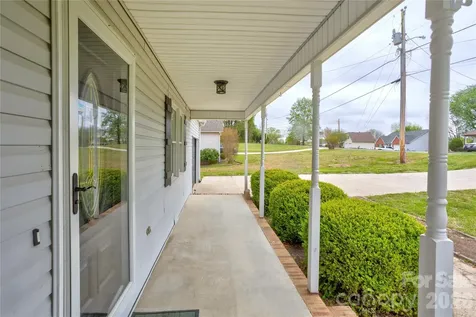 2705 Plantation Way Albemarle NC 28001