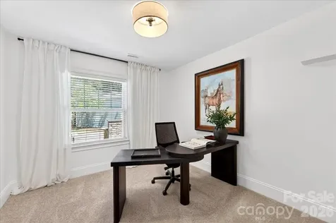 1929 Marguerite Avenue Charlotte NC 28205