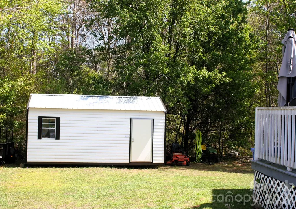 191 Celeste Eufola Road Statesville NC 28677