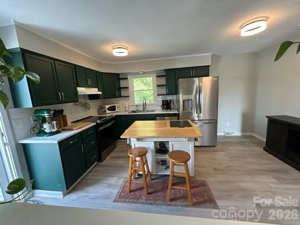 191 Celeste Eufola Road Statesville NC 28677