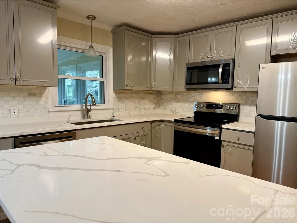 6257 W Nc 10 Highway Hickory NC 28602