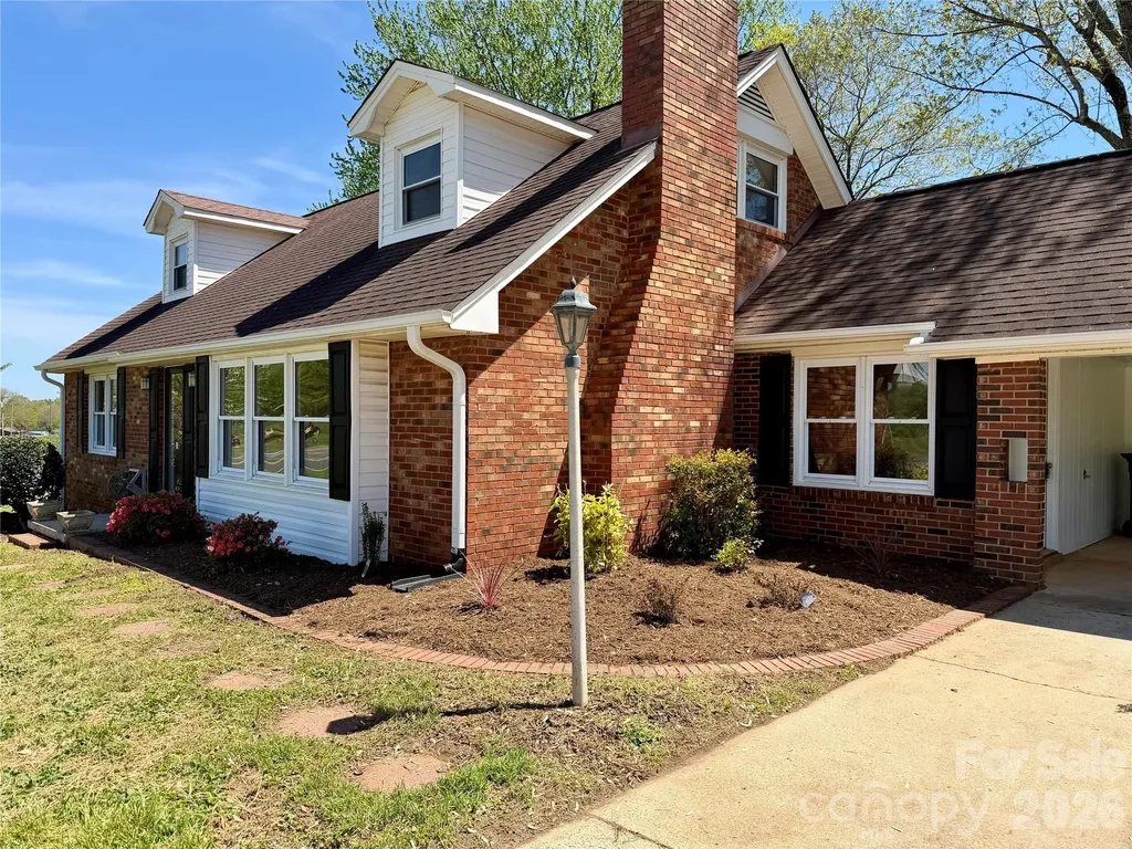 6257 W Nc 10 Highway Hickory NC 28602