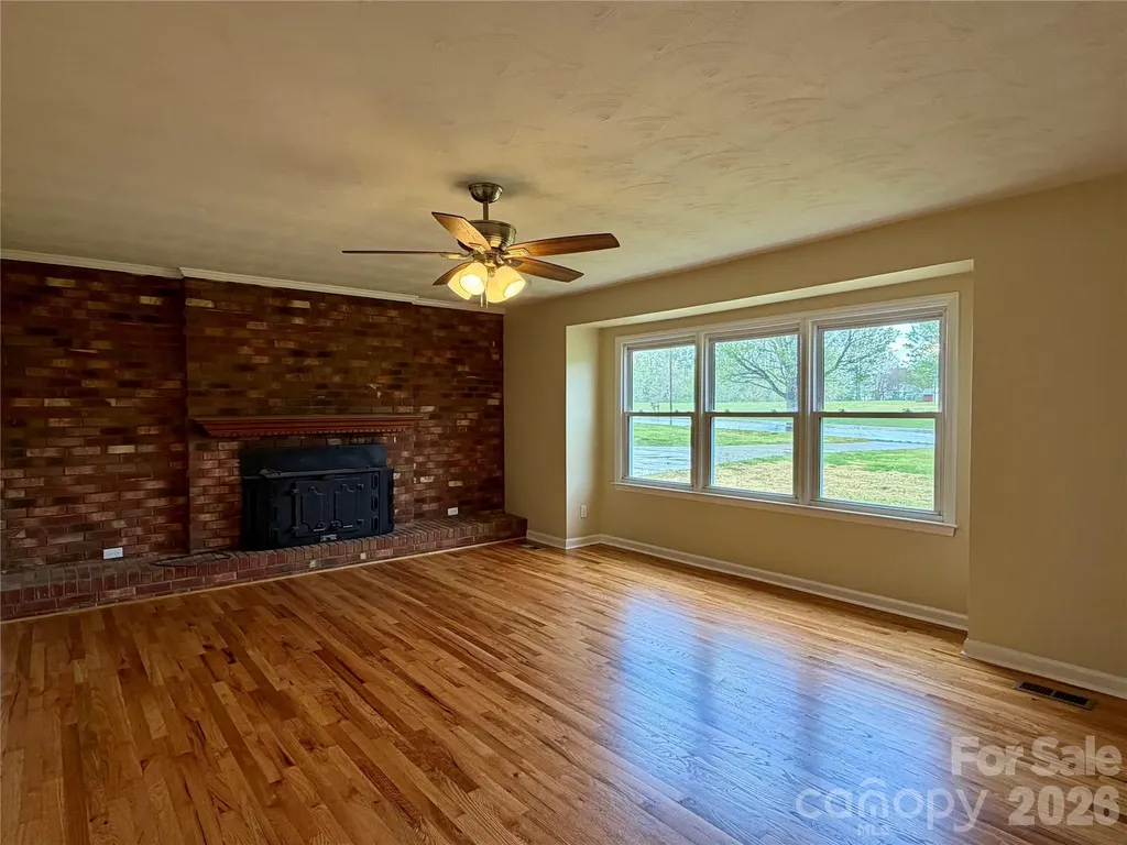 6257 W Nc 10 Highway Hickory NC 28602