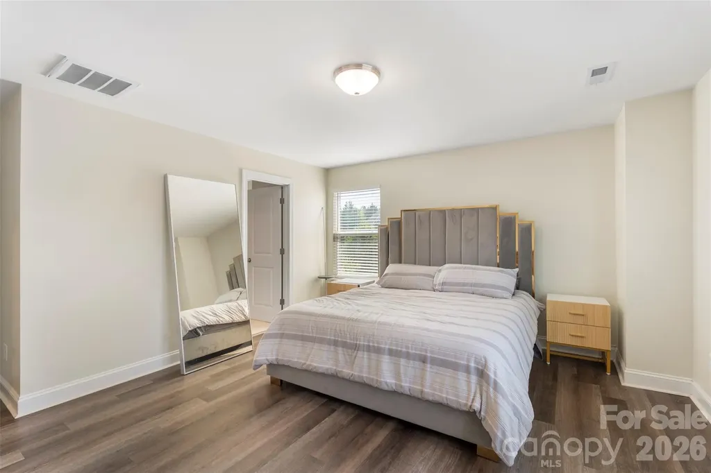 2004 Blewett Drive Charlotte NC 28269