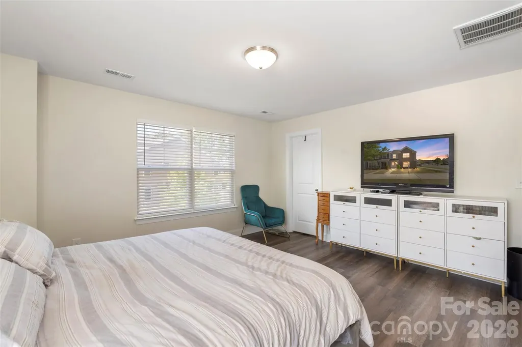 2004 Blewett Drive Charlotte NC 28269