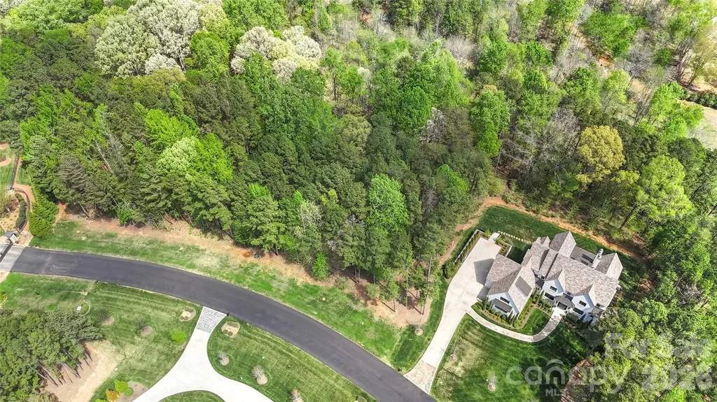 6140 Volte Drive Charlotte NC 28227