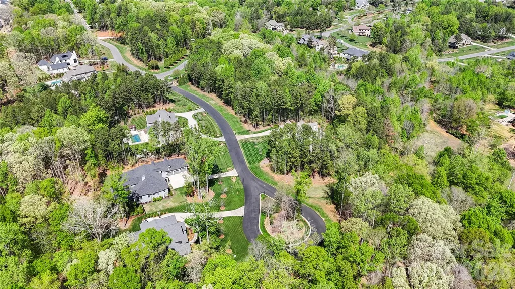 6140 Volte Drive Charlotte NC 28227