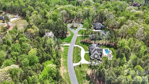 6140 Volte Drive Charlotte NC 28227