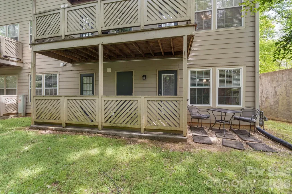 6038 Gray Gate Lane Charlotte NC 28210