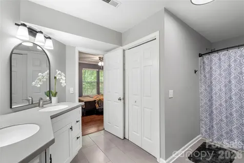 6038 Gray Gate Lane Charlotte NC 28210