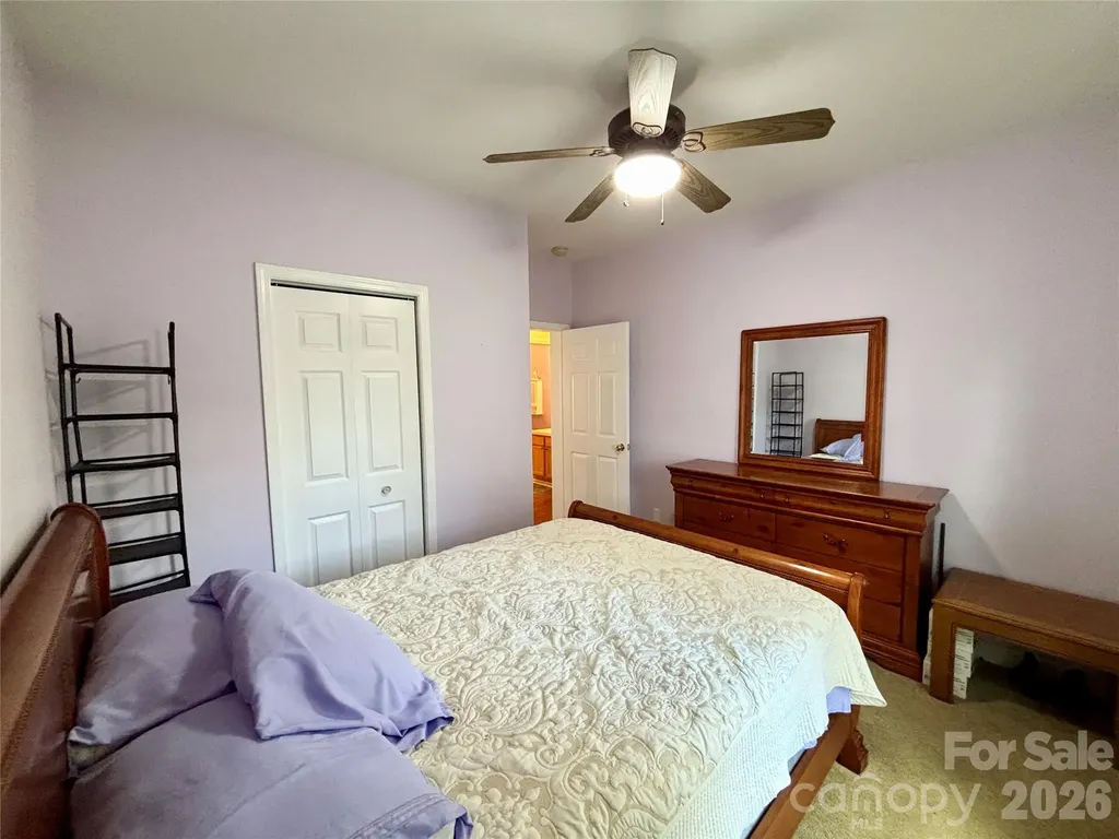 194 Beechnut Drive Hendersonville NC 28739