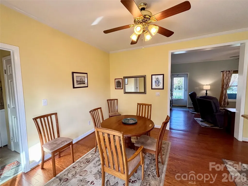 194 Beechnut Drive Hendersonville NC 28739