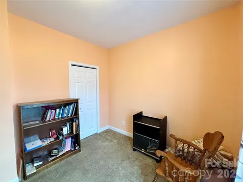 194 Beechnut Drive Hendersonville NC 28739