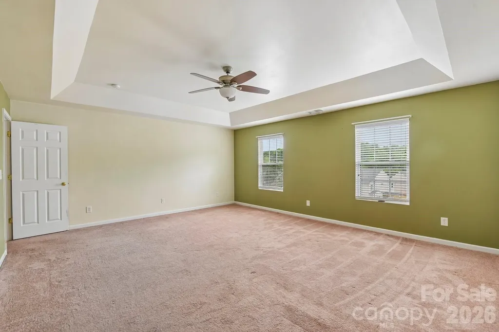 8718 Buttonwood Court Charlotte NC 28215