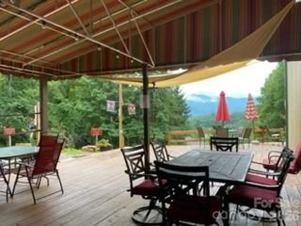 405 Johnathan Walk Road Bryson City NC 28713
