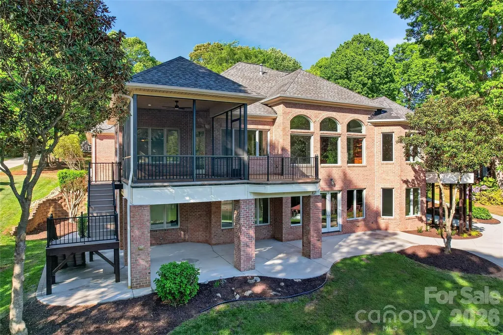 153 Plantation Drive Mooresville NC 28117