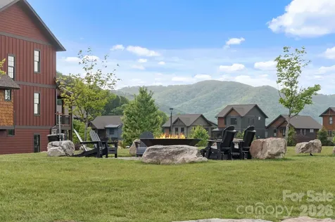 2054 Reynolds Parkway Boone NC 28607