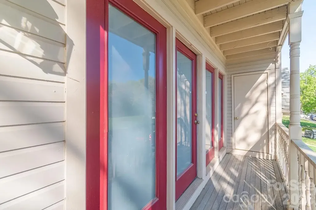 6112 Meadow Rose Lane Charlotte NC 28215