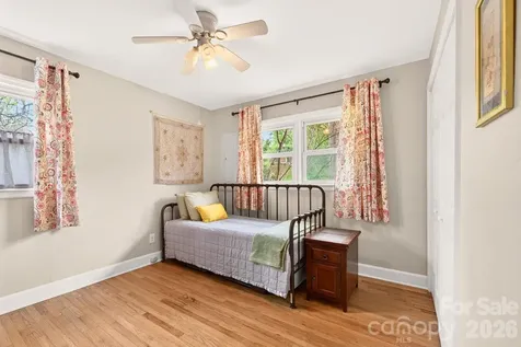 3 Ellenwood Drive Asheville NC 28804
