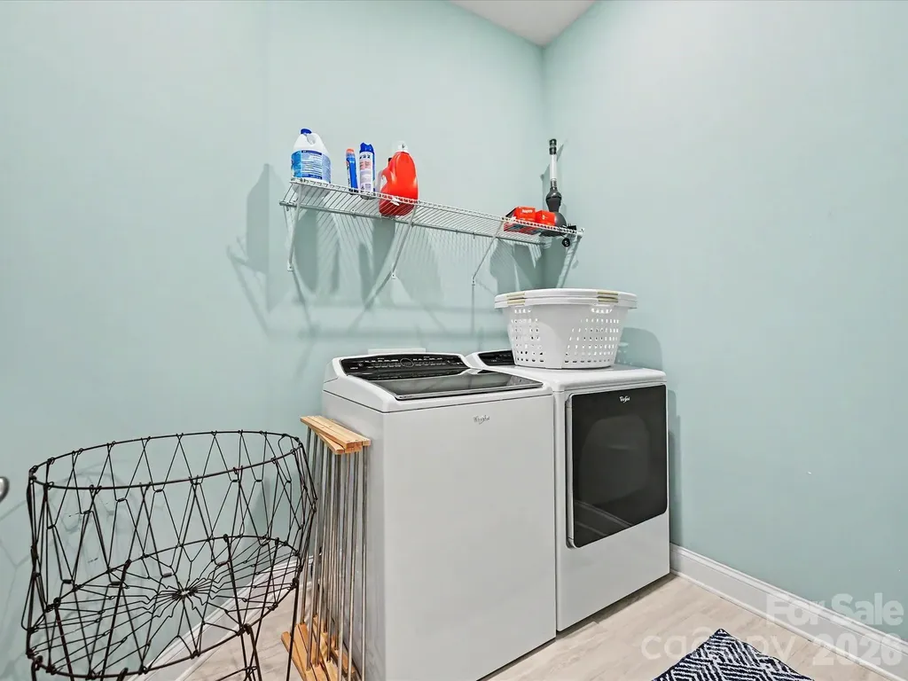 101 Enclave Boulevard Matthews NC 28104