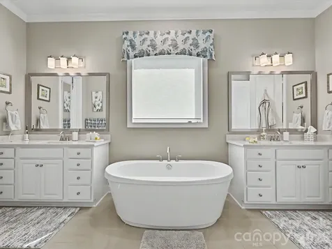 101 Enclave Boulevard Matthews NC 28104