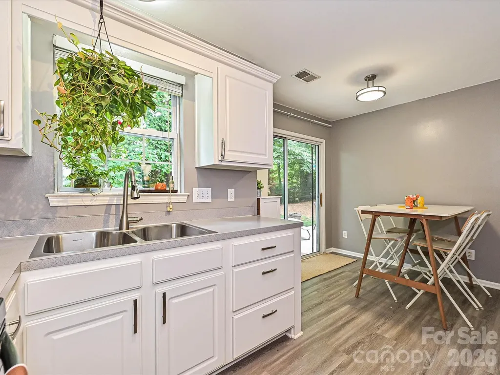 9207 Kimmel Lane Charlotte NC 28216