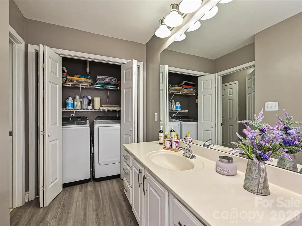 9207 Kimmel Lane Charlotte NC 28216