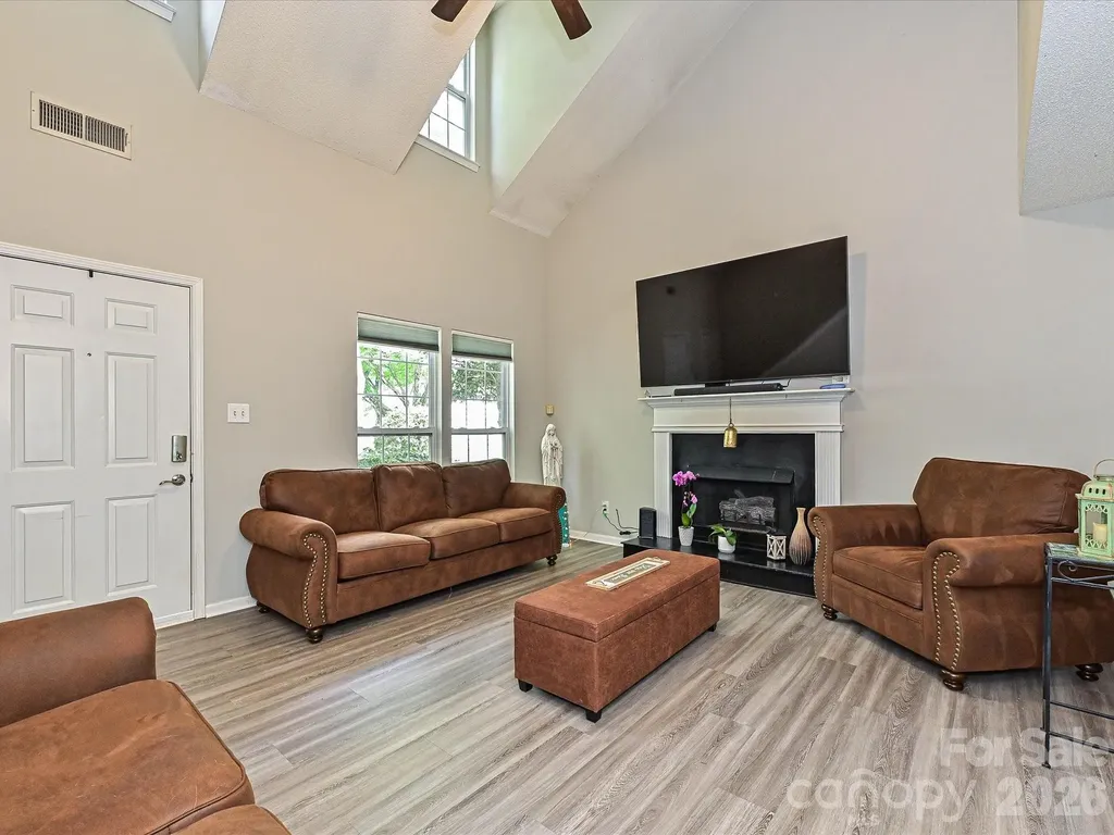 9207 Kimmel Lane Charlotte NC 28216
