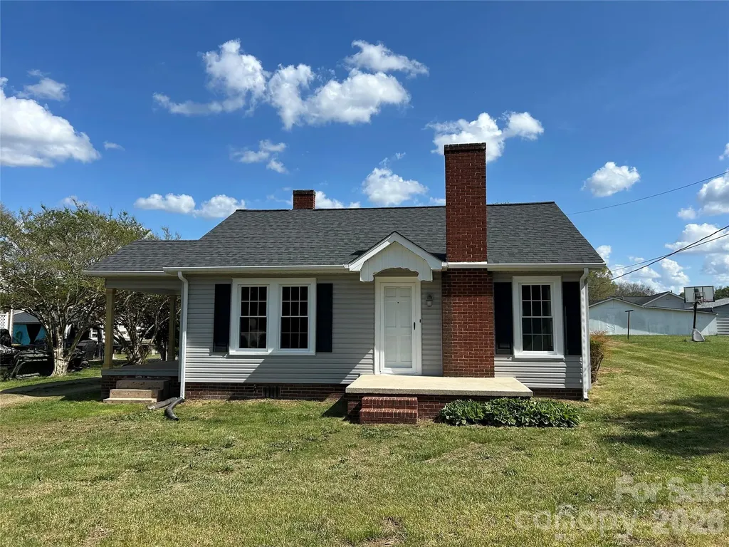 604 Dodge Street Kannapolis NC 28083