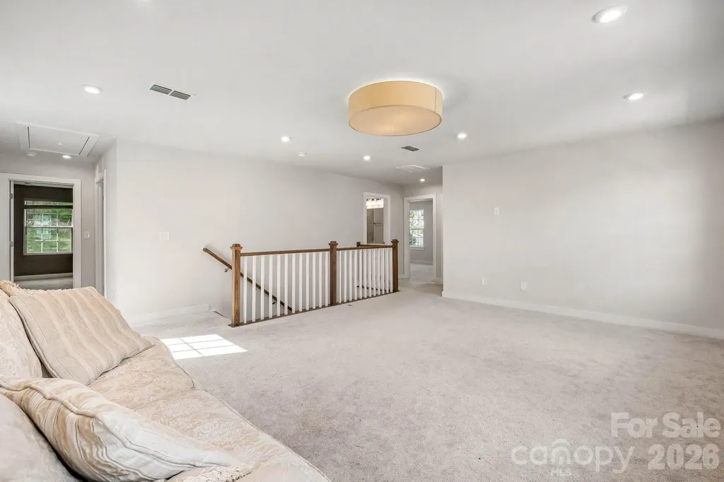 10344 Paper Birch Drive Charlotte NC 28215