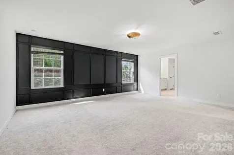 10344 Paper Birch Drive Charlotte NC 28215