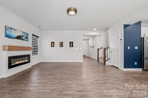 10344 Paper Birch Drive Charlotte NC 28215