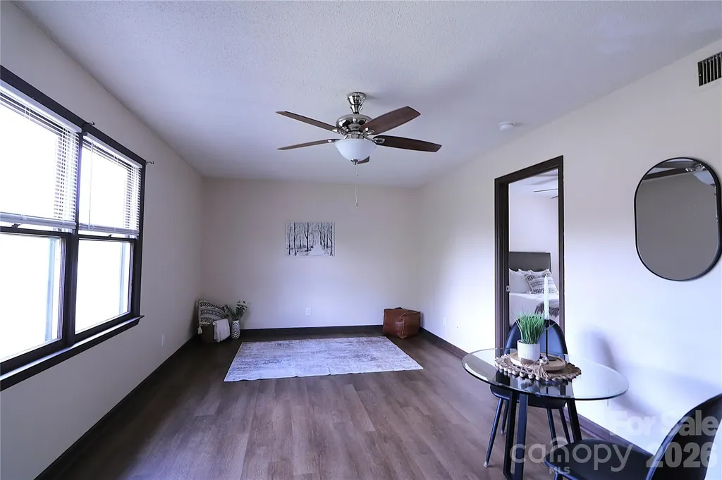 525 SW 12th Street SW Hickory NC 28602