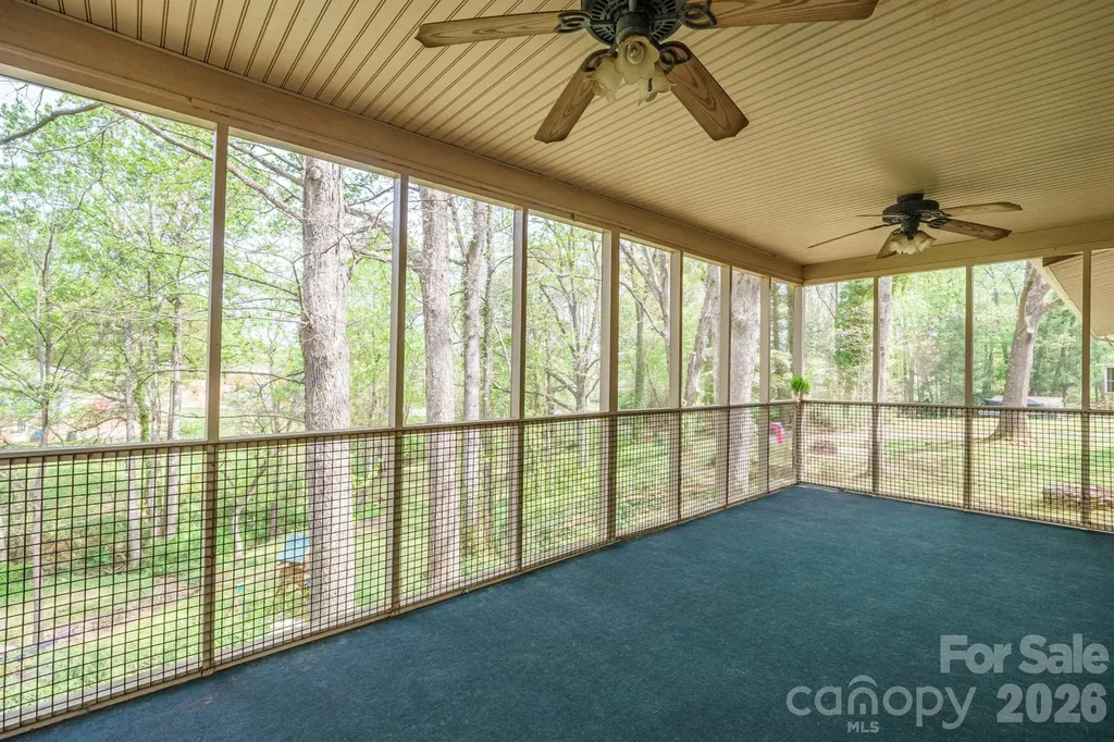 465 28th Avenue Lane NE Hickory NC 28601